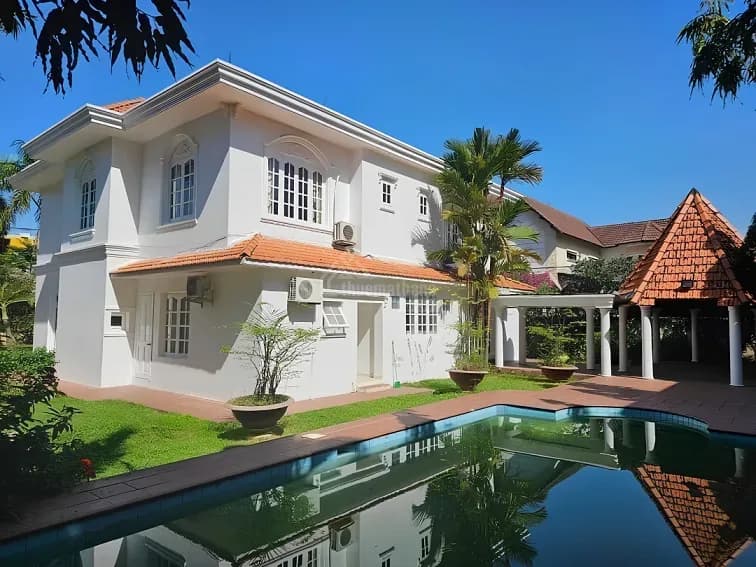 Cho thuê biệt thự không gian riêng tư ở Thảo Điền Cho thuê biệt thự không gian riêng tư ở Thảo Điền
