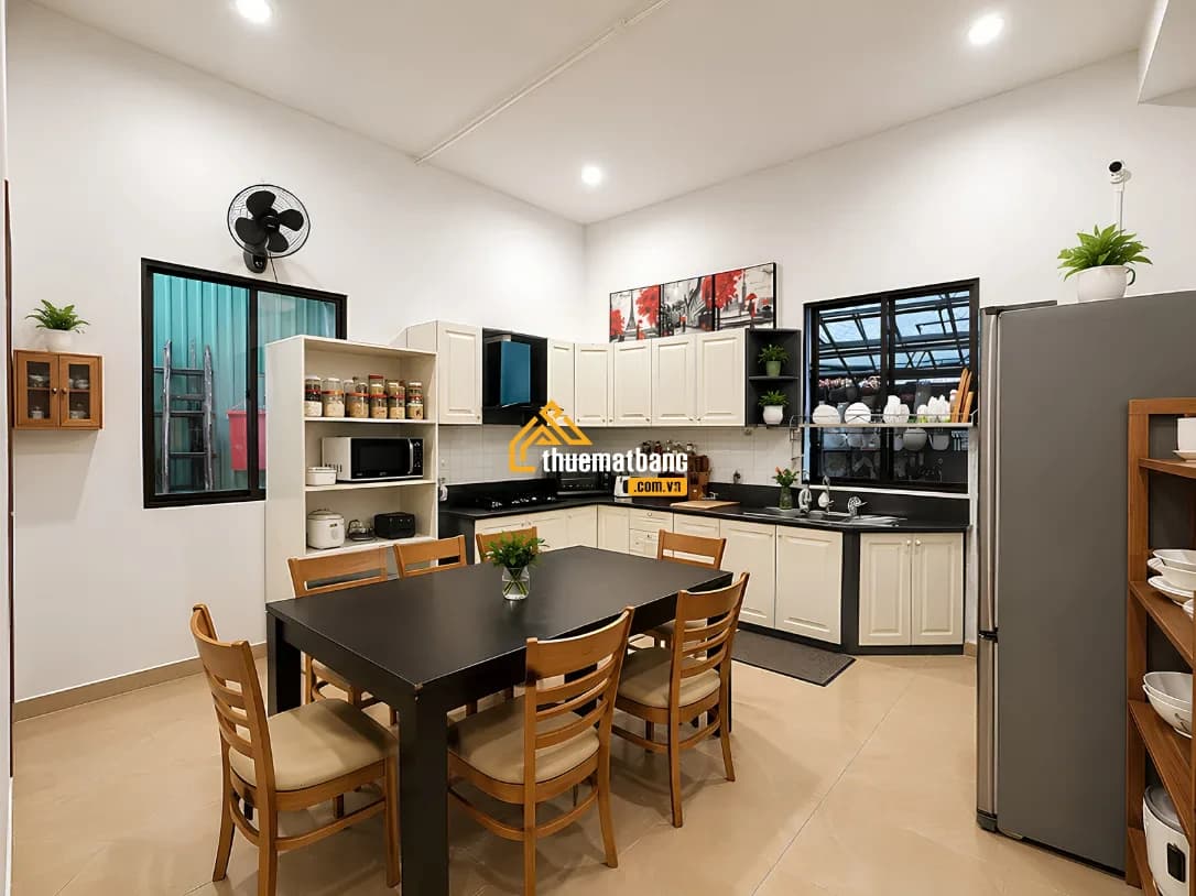 Cho thuê Villa sân vườn - hồ bơi riêng tư ở Thảo Điền - ảnh 4 Cho thuê Villa sân vườn - hồ bơi riêng tư ở Thảo Điền - ảnh 4