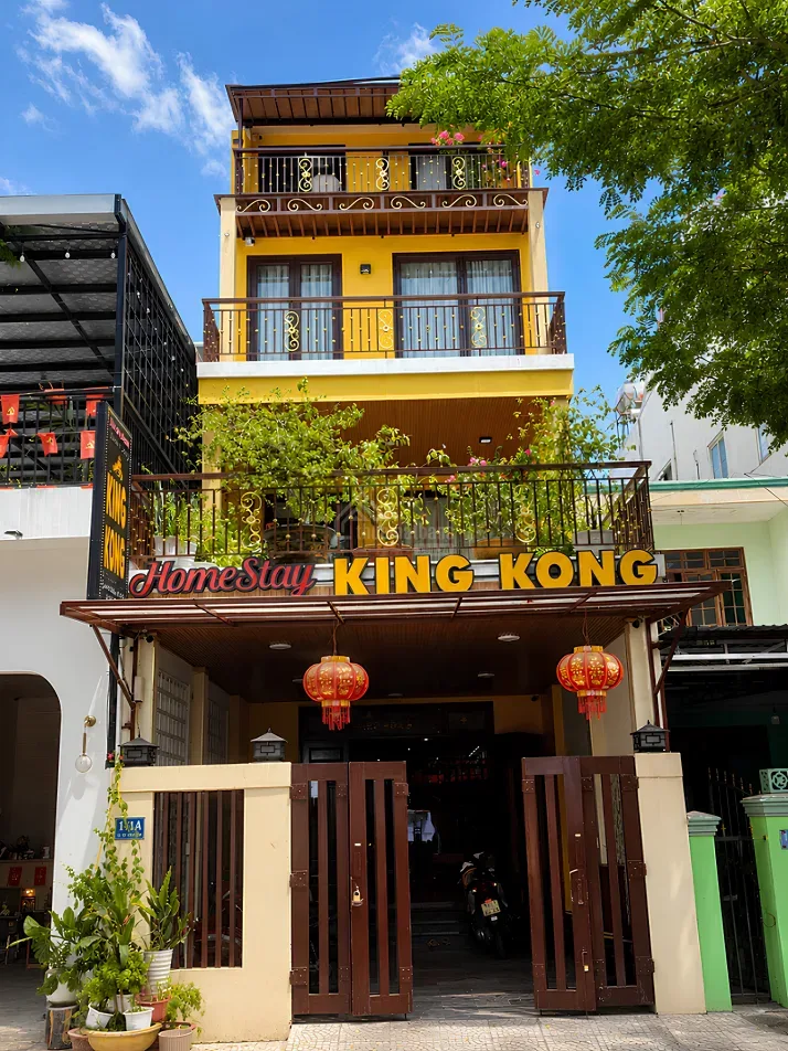 Cho thuê tòa nhà 4 tầng đang kinh doanh homestay ở Hội An Cho thuê tòa nhà 4 tầng đang kinh doanh homestay ở Hội An