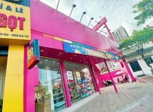 CHO THUÊ NHÀ MẶT TIỀN 15m PHẠM VĂN ĐỒNG, NGAY NÚT GIAO PVĐ - KHA VẠN CÂN