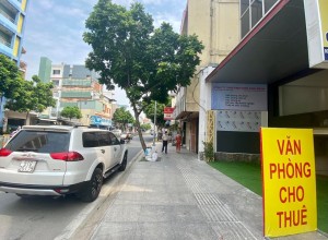 Cần cho thuê văn phòng Lũy Bán Bích Gần ngã tư Hòa Bình