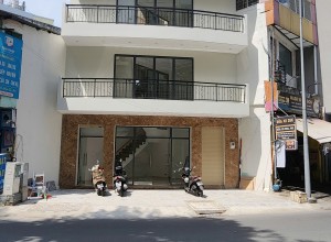 Cho Thuê Mặt Bằng Quận 1 - Diện Tích 90m2