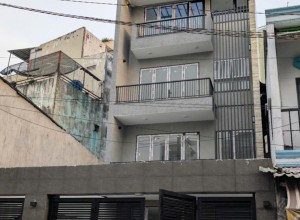 Cho Thuê Mặt Bằng Nguyên Căn Quận 10 - 3 Tầng Lầu , Rộng Rãi