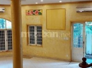 Chính chủ cho thuê Villa hẻm 26/ Nguyễn Minh Hoàng, Tân Bình, giá 35 triệu/tháng