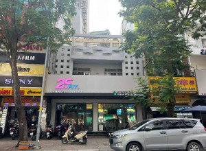 Cho thuê mặt bằng Bến Nghé, quận 1 - diện tích 90m2, vị trí đắc địa