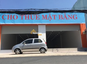 Cho thuê mặt bằng trống suốt đường Nguyễn ảnh thủ, quận 12; dt 12x28m