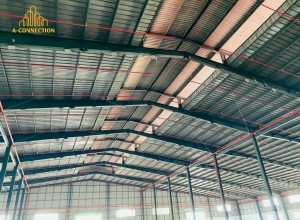 Kho 4300m2 sắp sửa có người thuê mới