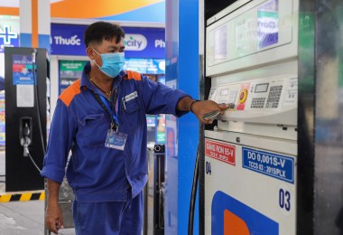 Bộ Tài chính đề xuất giảm kịch sàn thuế bảo vệ môi trường với xăng dầu con 300 - 1.000 đồng