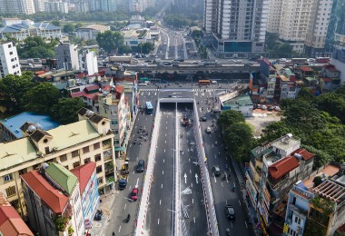 TP Hà Nội chính thức thông xe hầm chui Lê Văn Lương