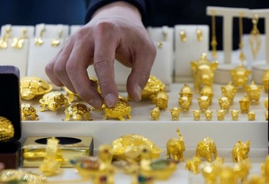 Giá vàng tăng vọt chỉ sau một đêm