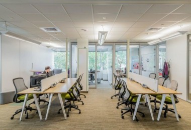 Những loại thuế phí cần biết khi đi thuê văn phòng