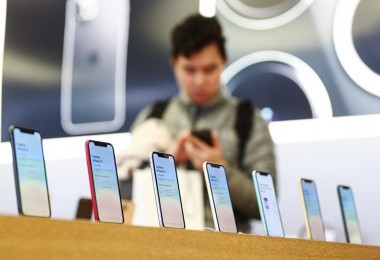 Nhiều dân buôn IPhone 14 vỡ mộng ế ẩm phải bán cắt lỗ không thương tiếc