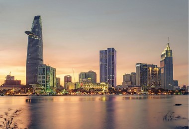 Có nên xuống tiền mua bất động sản vào lúc này?