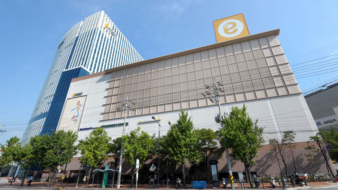 emart rút khỏi việt nam