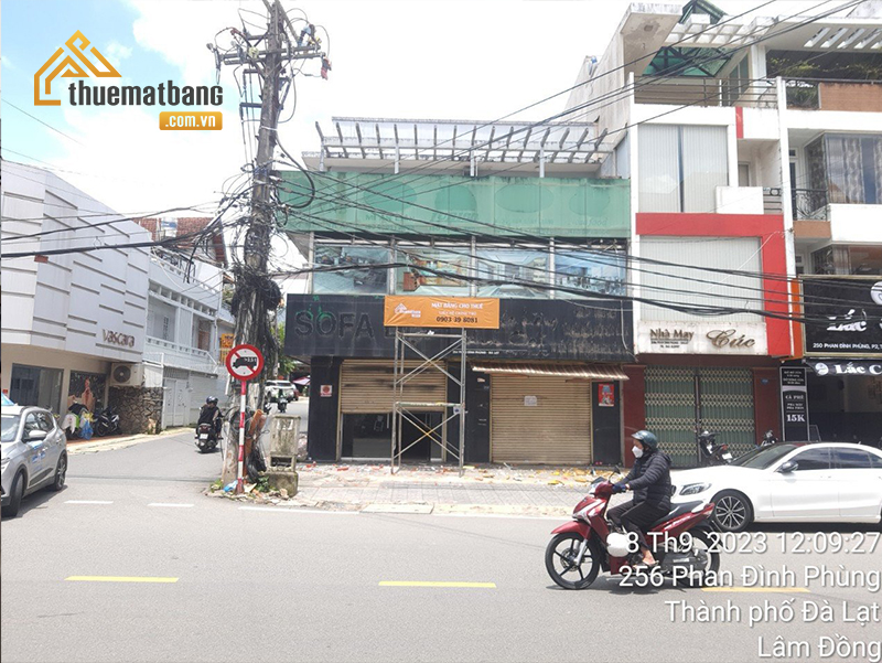 cho thuê mặt bằng kinh doanh 2 mặt tiền Đà lạt