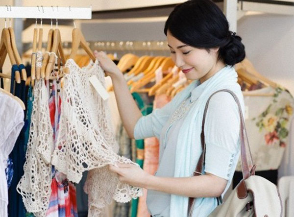 Con đường thời trang Lê Văn Sỹ: Người thuê mặt bằng mở shop quần áo không thể bỏ qua!