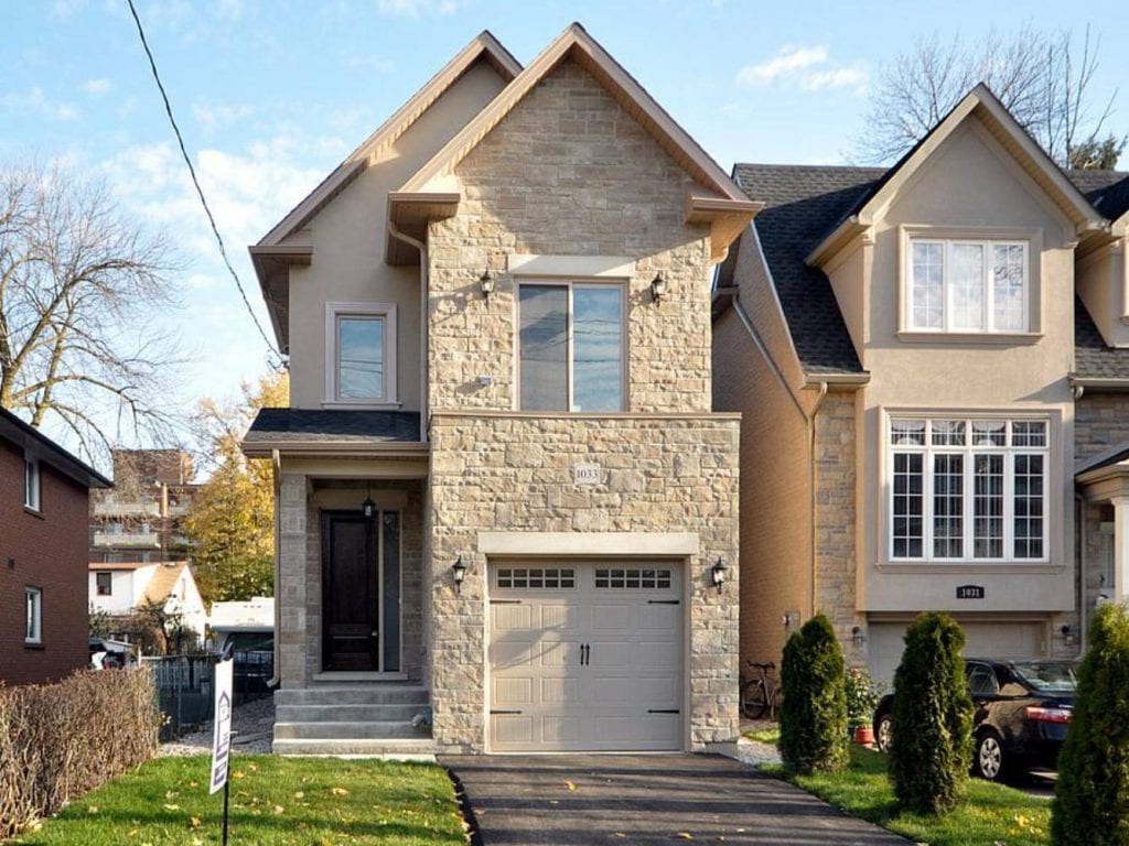 Canada - bỏ xa các nước khác về tốc độ tăng giá