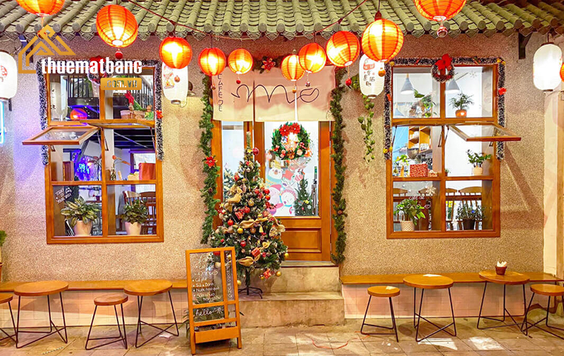 cách trang trí noel cho quán cafe