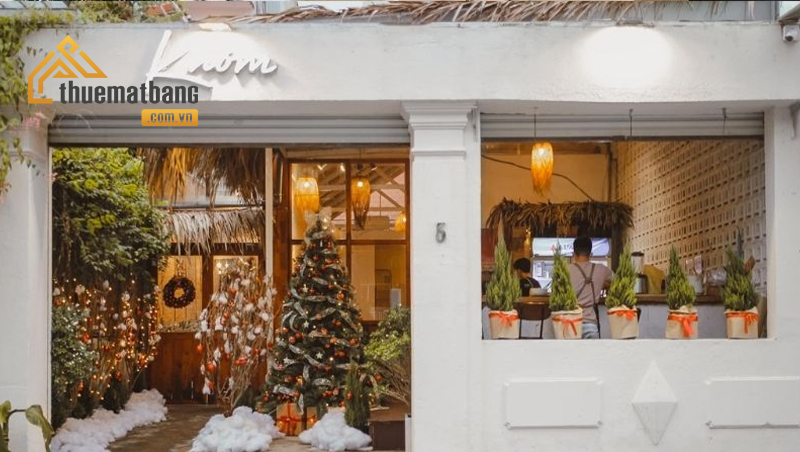 cách trang trí noel cho quán cafe