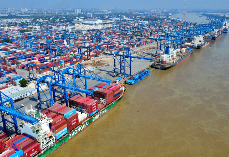 Cụm cảng Cát Lái