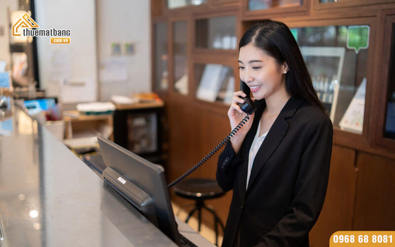 Lễ tân tại các tòa nhà văn phòng khá cần thiết