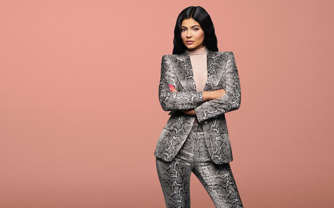 Kylie Jenner – tỷ phú trẻ nhất thế giới