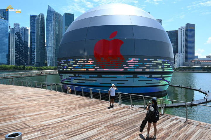 Một cửa hàng Apple Store tại Singapore